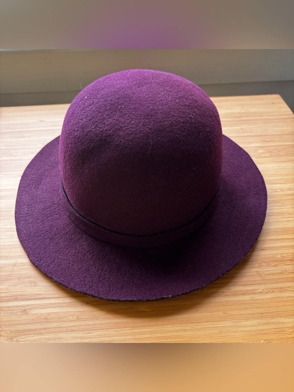 Holt Renfrew - 100% wool hat